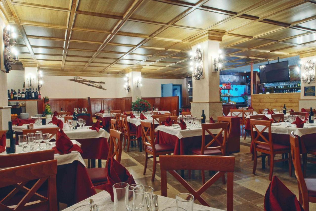 Hotel Togo Palace تيرمينيلو المظهر الخارجي الصورة