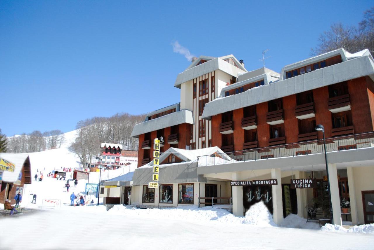 Hotel Togo Palace تيرمينيلو المظهر الخارجي الصورة