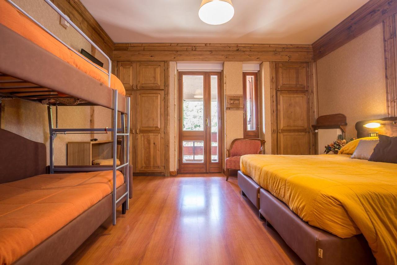 Hotel Togo Palace تيرمينيلو المظهر الخارجي الصورة
