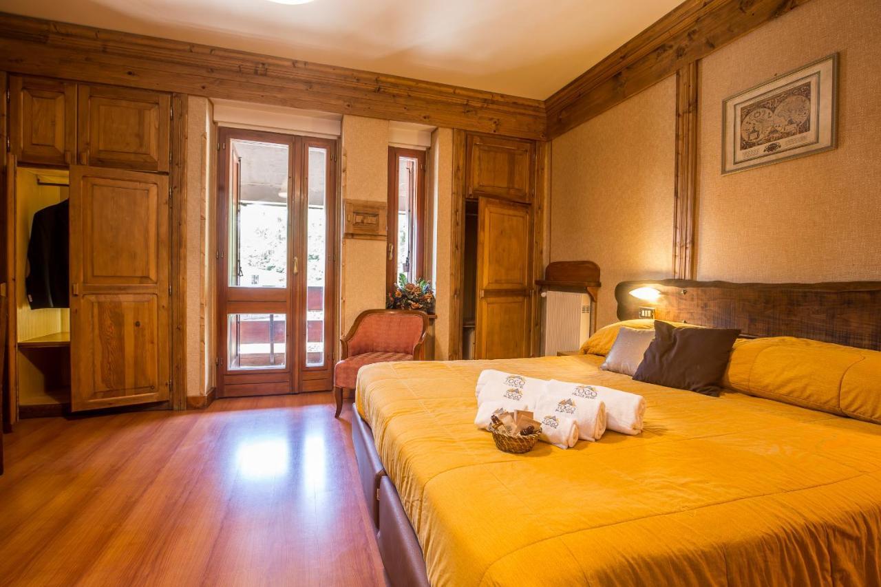 Hotel Togo Palace تيرمينيلو المظهر الخارجي الصورة