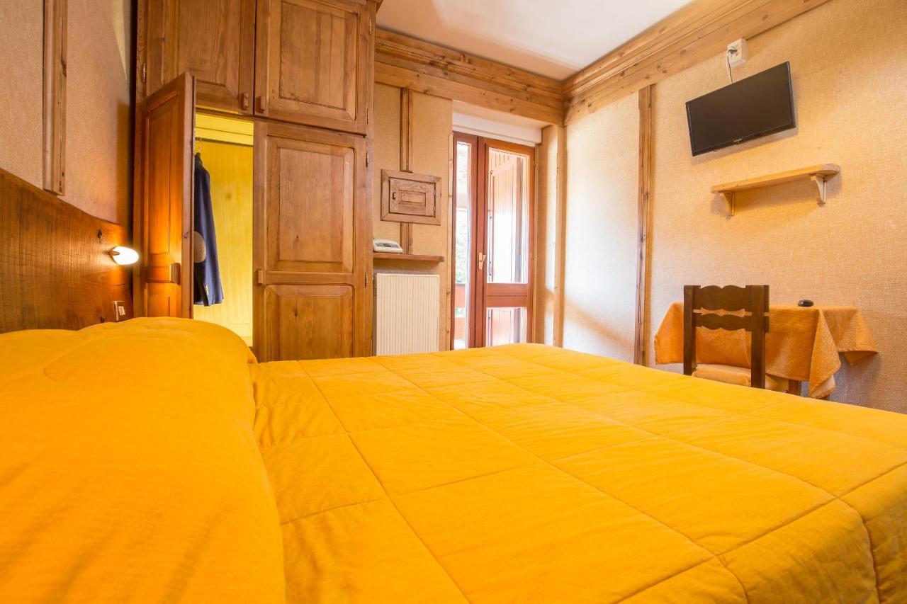 Hotel Togo Palace تيرمينيلو المظهر الخارجي الصورة